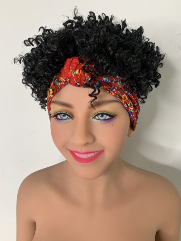 Madison FULL-SIZED  REALISTIC LOVE DOLLS & SEX DOLL, A voluptuous short-haired beach babe Height 5′ 2″ (158cm)