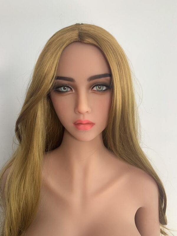 Natalia FULL-SIZED REALISTIC SEX DOLL An adorably mischievous girl Height 5' 4" (163cm)