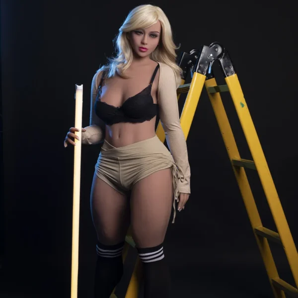 Savannah11 SAVANNAH REALISTIC LOVE DOLL Height 5' 6" (160cm) Fat Woman